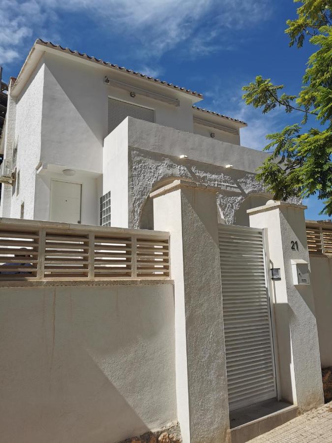 Casa Mya Con Terreno Privado Y Parking Compartido - A 800M De Playa Poniente Villa Benidorm Eksteriør bilde